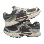 کفش کتونی نایک وی5 Nike V5 مسترکوالیتی رنگ قهوه ای طوسی کد 235 - تصویر 3