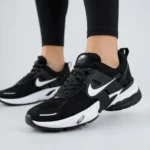 کفش کتونی زنانه نایک وی تو کی nike V2K رنگ مشکی سفید کد 2803