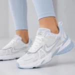 کفش کتونی زنانه نایک وی تو کی nike V2K رنگ سفید آبی کد 2802